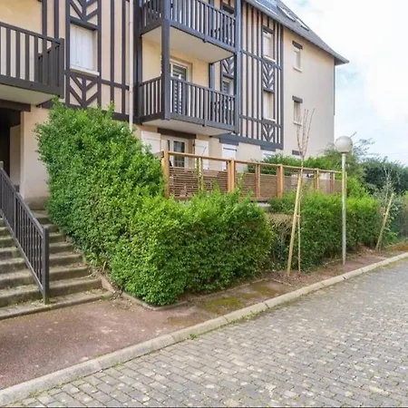 Avec Grande Terrasse A 300 M De La Apartment Cabourg