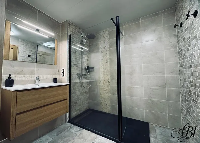 Grande Terrasse 300m Parking Prive 4 Pers * Cabourg